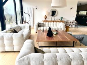 Maisons de vacances La Corniche, Villa d-architecte avec piscine, 2mn mer a Houlgate : photos des chambres