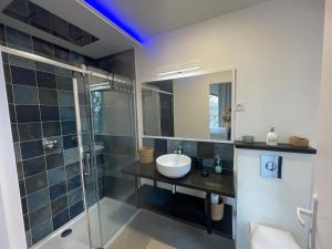 La Corniche, Villa darchitecte avec piscine chauffée 2mn mer à Houlgate