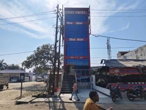 HOTEL O STAR IN CAFE 24 HOURS