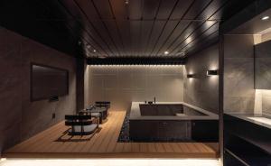 Standard with Private Bath - Available After 9:00PM