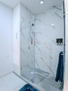 Beach Front Aria Ocean 2 Bedroom 2 Bathroom