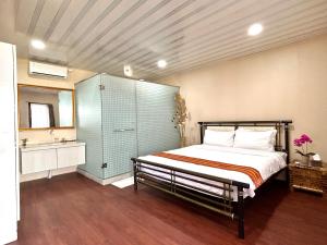 Phòng Có Giường Cỡ King Nhìn Ra Vườn (King Room with Garden View)