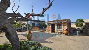 Trulli Malaspina Puglia On Line