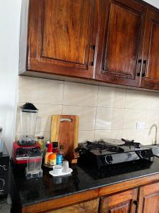 Naye Home 1 bedroom close to Mlimani City Mall with WiFi