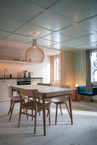 Lenk Lodge - Boutique & Design Hotel und Apartements