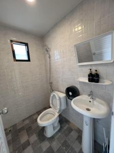 หลานย่าโฮมสเตย์ บางตะบูน