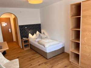 Single Room room in Beauty & Wellness Hotel Tirolerhof