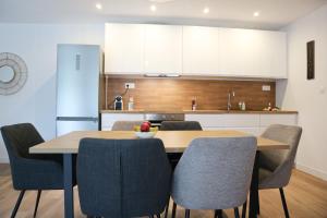 Duplex Échanges complices ,Frontière