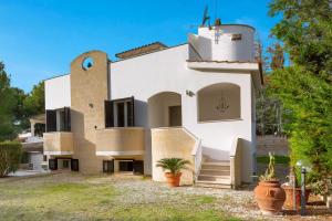 Villa delle Gazze by BarbarHouse