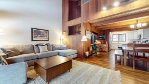 Winterset 12 Condo