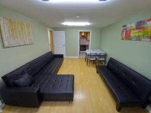 The free parking and plenty coffee supplied apartment!