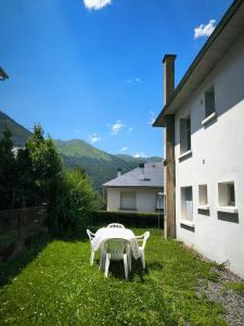 Appartement 6 pers, 3 chambres, au 1er étage, dune maison à Luz Saint Sauveur, Hautes-Pyrénées