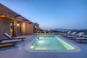 Living Well Homes North & South - Koukounarás