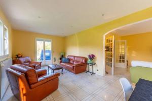Maisons de vacances Maison chaleureuse a Saints avec jardin et terrasse : photos des chambres