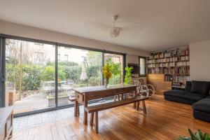 Veeve - Wooden Warmth