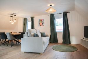 Vivre ensemble - free parking