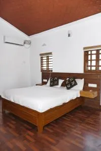 heritage inn - Peringom