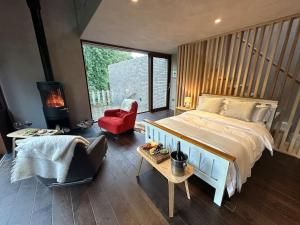 Riverside Retreat by Tollymore