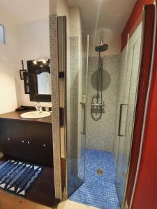 Maisons de vacances L-Heure Bleue by Tranquil at Home : photos des chambres