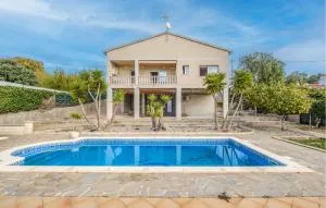 Cozy Home In Calafell With Wifi - Cunit