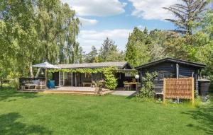 Nice Home In Sjællands Odde With Wifi