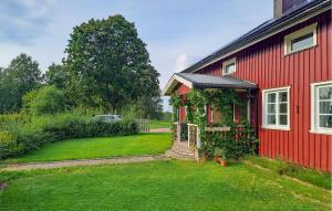 4 Bedroom Awesome Home In Öxabäck