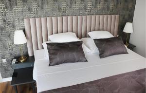 Gorgeous Apartment In Ugljan With Wifi