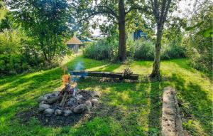 Stunning Home In Frørup With Wifi