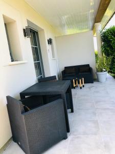 Appartements Bel Air Studios-Terrasse couverte-Jardinet-Vue Pont de Normandie-Parking prive : photos des chambres