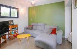 Maisons de vacances Amazing Home In Villeneuve Les Avignon : photos des chambres