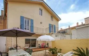 2 Bedroom Nice Home In Nyons - Nyons