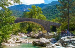 Maisons de vacances Lovely Home In Carpentras With Wifi : photos des chambres