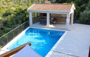 Amazing Home In Ploce