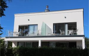 1 Bedroom Awesome Apartment In Ugljan 