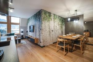 Chotarz Bór, Sun & Snow