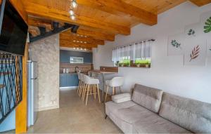 Stunning Home In Kamesnica With Sauna