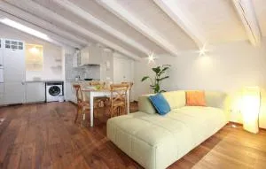 Tea Tree Apartments 2 - توري