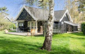 3 Bedroom Amazing Home In Væggerløse