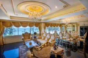 Two bedrooms Penthouse Seaview Rawai Beach Phuket by Benya Group - Free Airport Pick Up