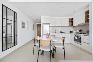 Silkhaus Vacation Homes furnished 1BDR in Downtown new tower