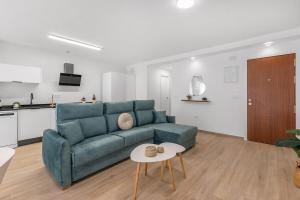 Serene Urban Retreat with AC and Wifi