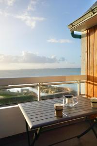 Appartements L-epicurien - Front de mer - : photos des chambres