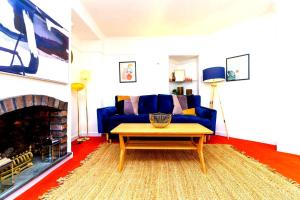 Spacious 4-Bed Bristol | WiFi | Parking | Workspace