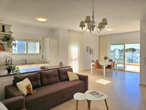 Perla Modern Penthouse 272