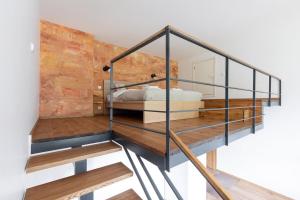 Cosy Loft with Terrace in Paupys by URBAN RENT