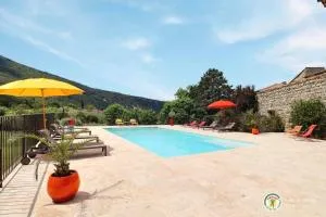 Gite les Oliviers - Le Domaine du Viticulteur - St Maurice d Ibie - Rochecolombe