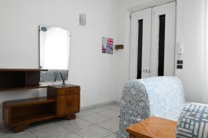 SE151 Marzocca, comodo bilocale con terrazzo