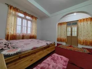 The Cozy Nest Jungle Farm - Bijanbāri Bāzār