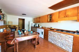 Villa privata con piscina e biliardo