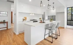 Private room & private toilet in Clearview - Adelaide